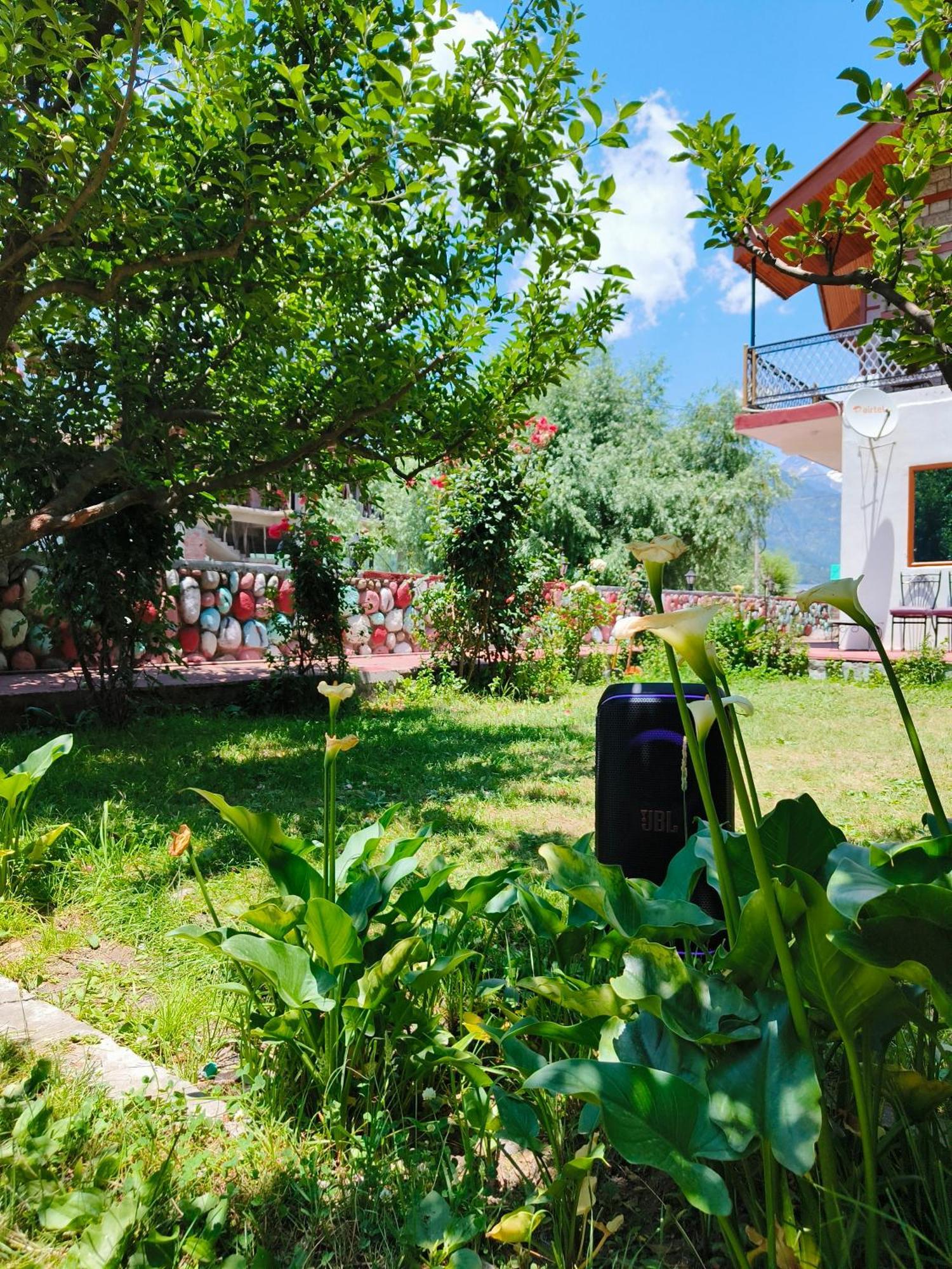 Melody Orchard Cottage Jagatsukh Екстериор снимка